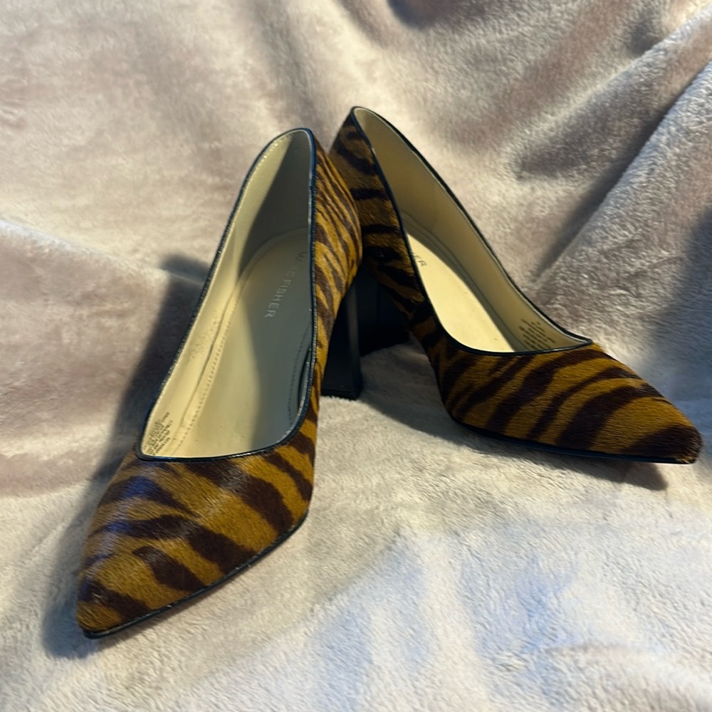 MARC FISHER pumps